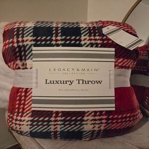 Legacy & Main Plaid Luxury Throw Blanket Red Green White One Size